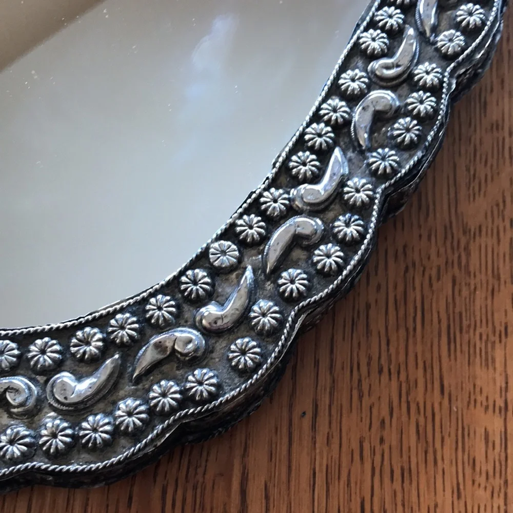 Mirror - Picture 3 of 12